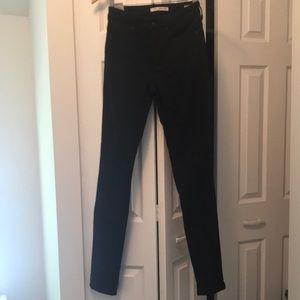 Black high waisted skinny jeans